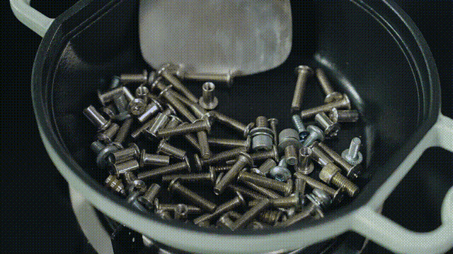 Alt image